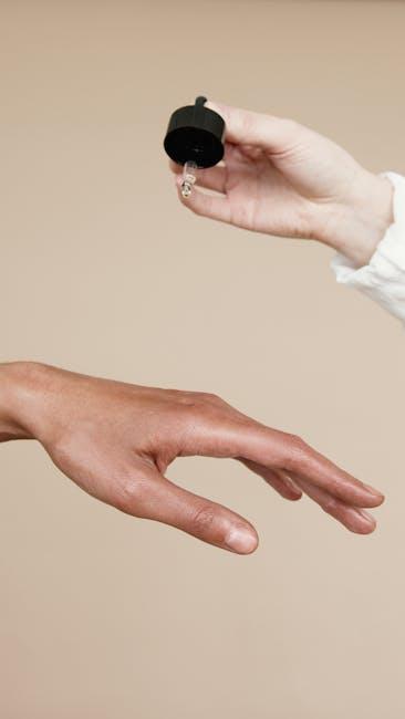 The Allure⁢ of ⁢Glass skin: ‌Understanding the⁤ Saie Glowy Super Gel⁤ Formula