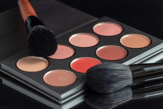 Exploring⁣ the Allure of Ambient Lighting in Blush Form