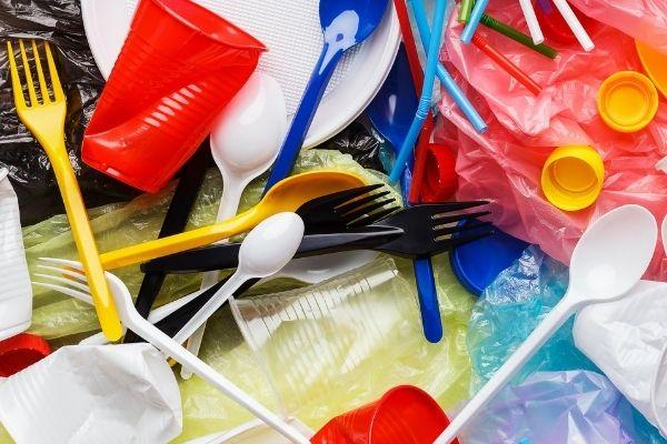 Making a Positive Impact: The Environmental Case for Ditching Single-Use Plastics