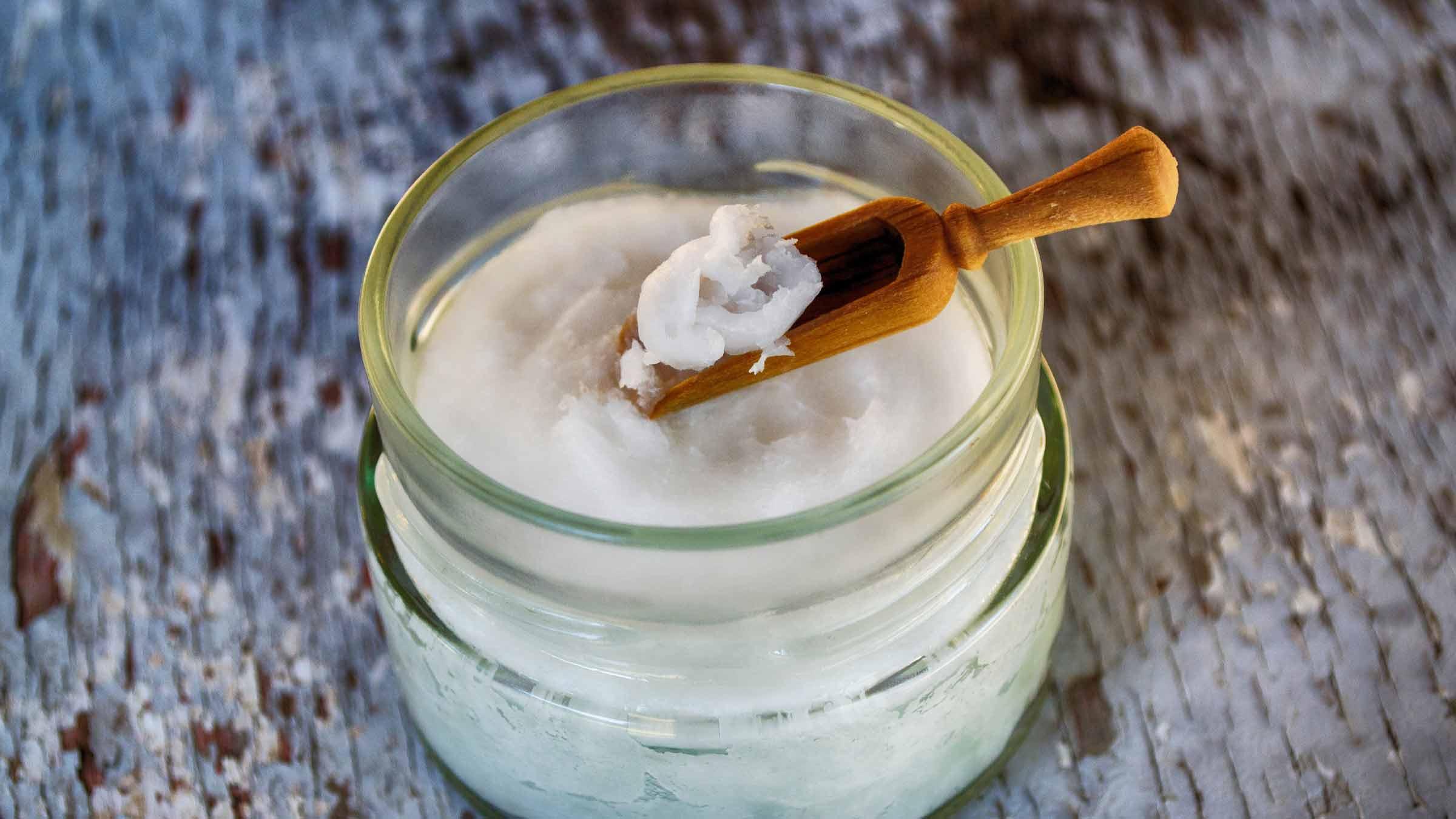 The Power of ⁣Coconut Oil in⁤ Kopari Exfoliating Crush Scrub