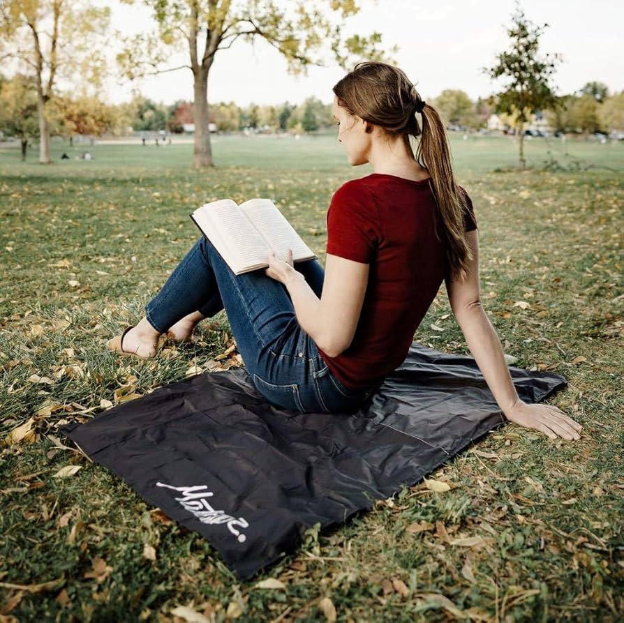 Matador Pocket Blanket: Compact Size and Outdoor Utility